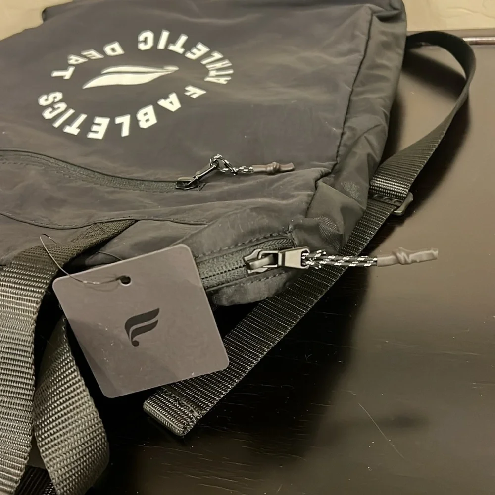 Fabletics The Commuter BackPack black, zippered pockets, adjust. straps, NWT